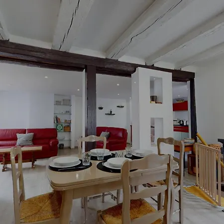 Le Roesselmann 1 Parking